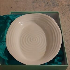 Elegant White Ceramic Bowl